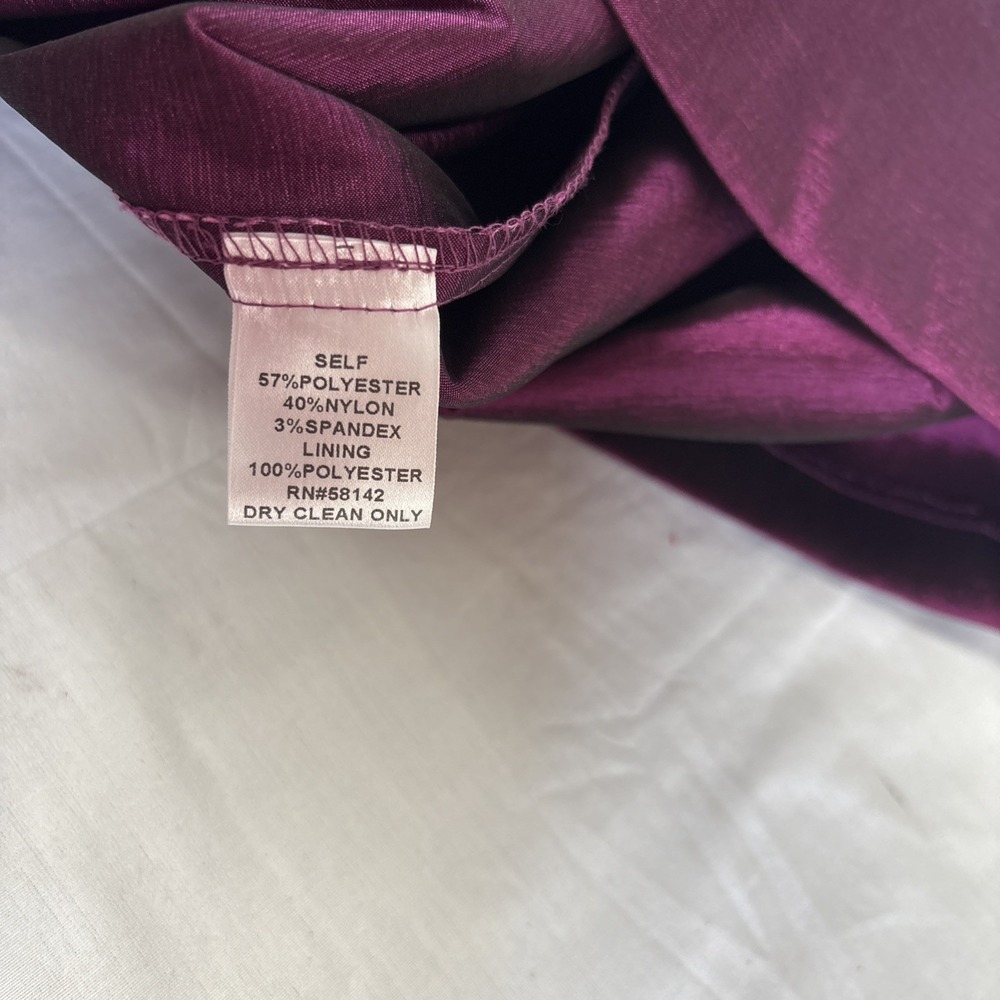 London Times Sleeveless Bodycon Dress Women Sz 14 Magenta Satin Rose Ruffle Neck - Picture 9 of 16